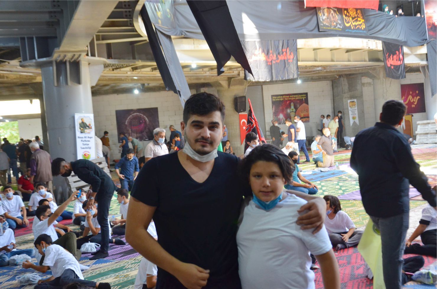 ~~â€˜ZEHRA ANA DERNEĞİâ€™NİN ZEYNEBİYEâ€™DE ORGANİZE ETTİĞİ â€˜ULUSLARARASI ALİ ASGER GÜNÜâ€™NDE GÖZYAŞLARI SEL OLUP AKTI...