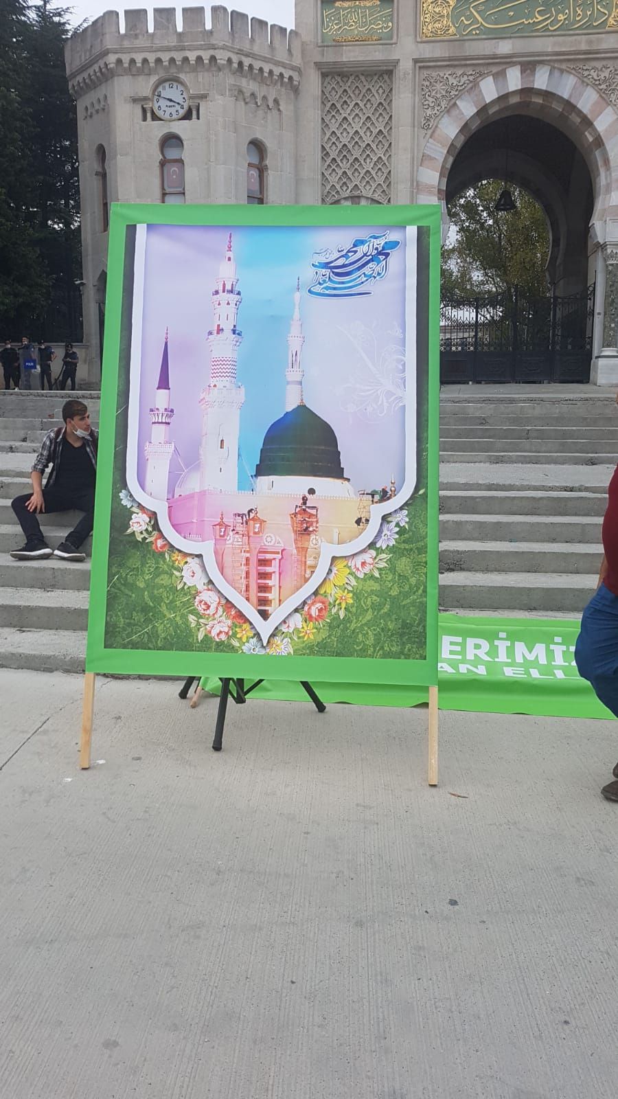 İstanbul'da Peygamber Efendimize Yönelik Hakaret Protesto Edildi