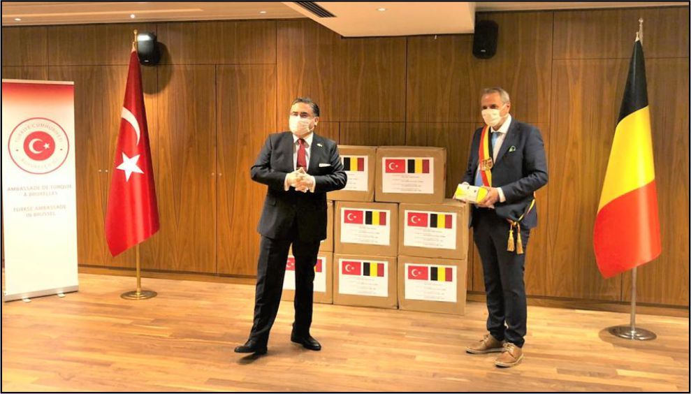 ~~T.C. Brüksel Büyükelçisi Dr. Hasan ULUSOY : «Belçika'da Hayatın Her Alanında Daha Fazla Gencimizi Görmek İsterim»