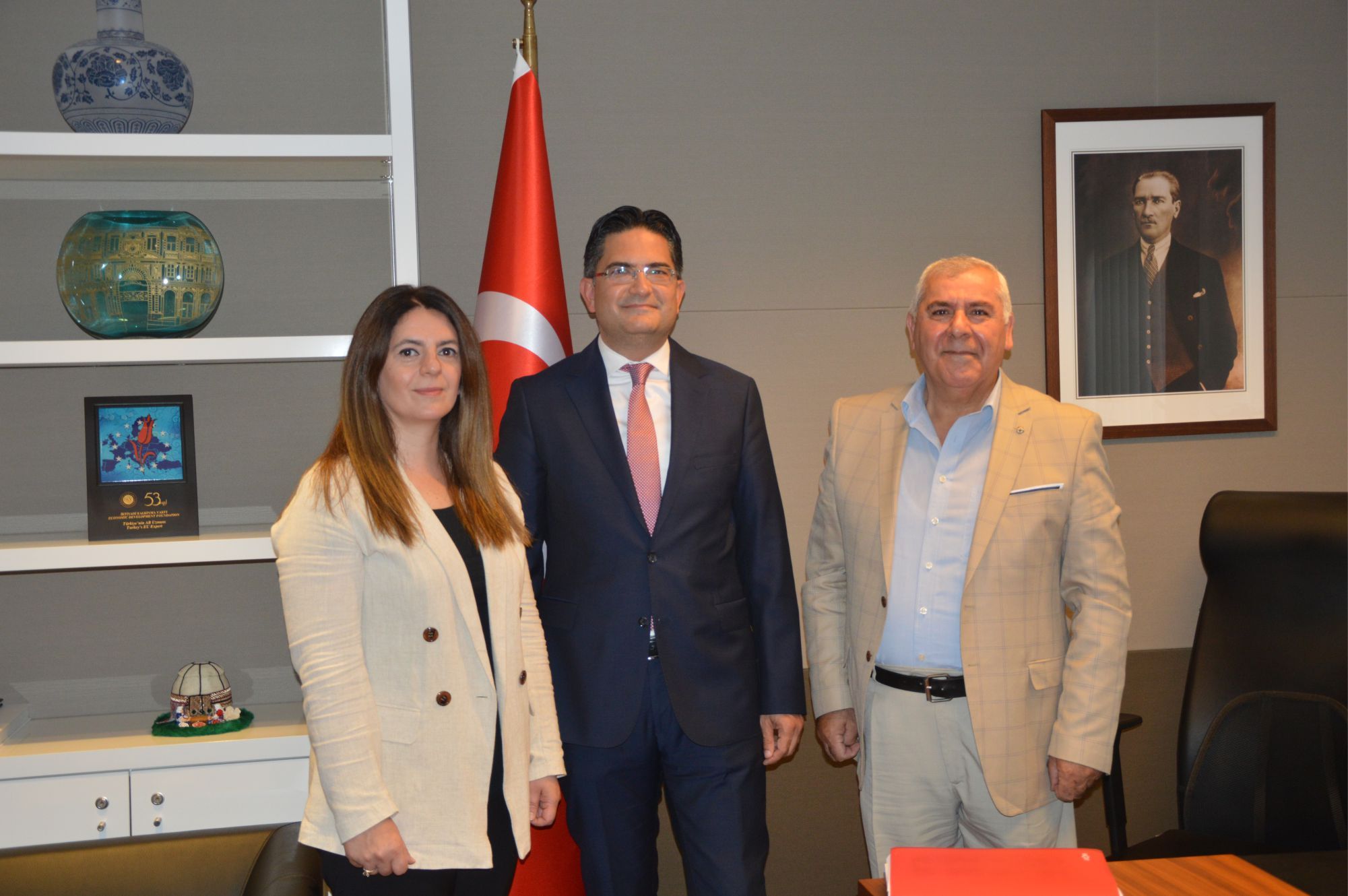 â€˜BELÇİKA AYDIN HABERâ€™DEN BRÜKSEL BAŞKONSOLOSU UMUT DENİZâ€™E NEZAKET ZİYARETİâ€™ 