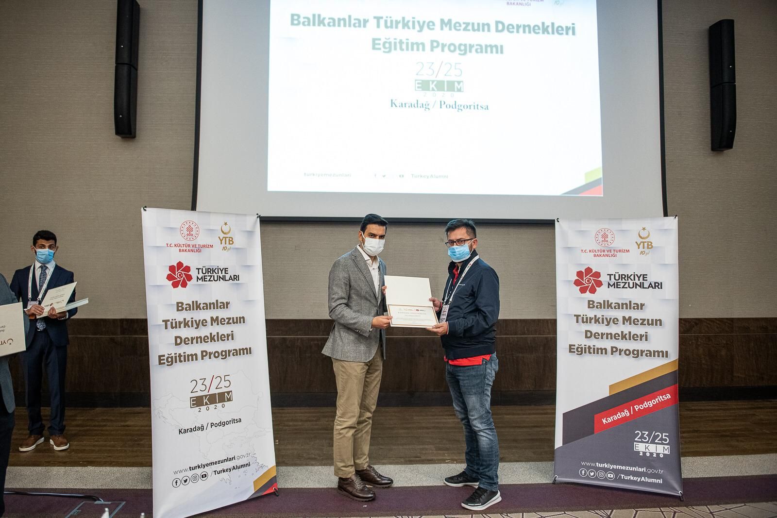 ~~YTB, Karadağ’da “Balkanlar Türkiye Mezun Dernekleri Eğitim Programı†düzenledi