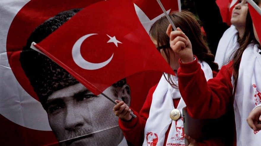 CUMHURİYET BAYRAMIMIZ KUTLU OLSUN CUMHURİYETİMİZ 97 YAŞINDA