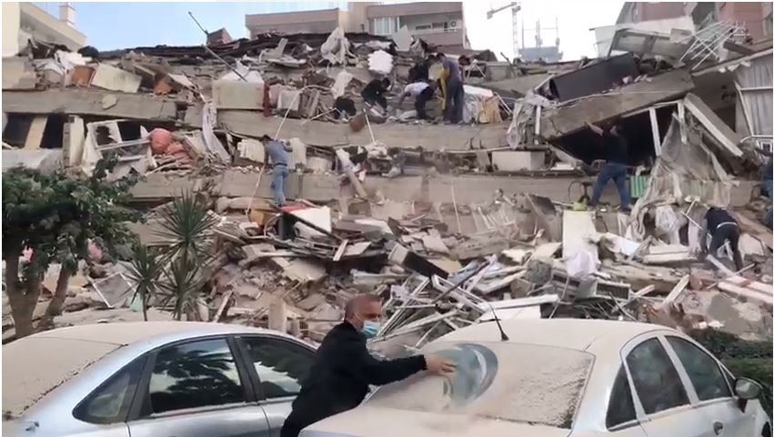 Son dakika… İzmirâ€™de 6.6 büyüklüğünde deprem! İstanbulâ€™da da hissedildi!