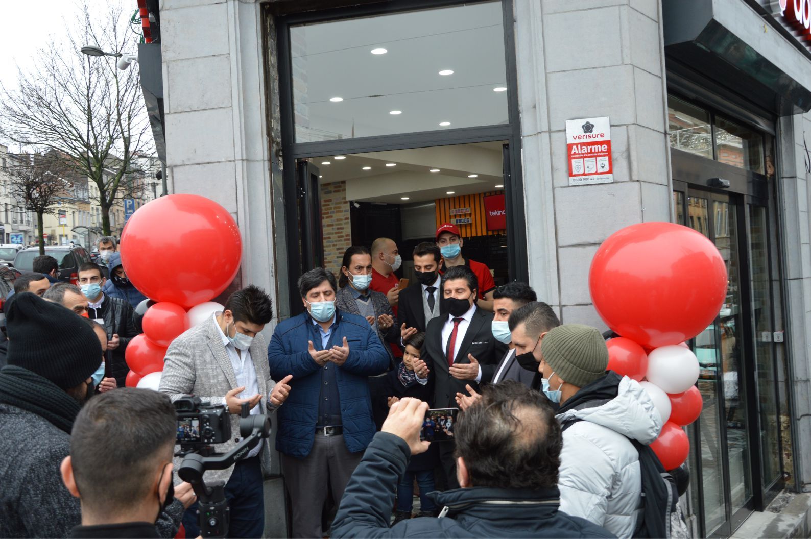 TEKİNCE DÖNER DUALAR EŞLİĞİNDE AÇILIŞINI GERÇEKLEŞTİRDİ