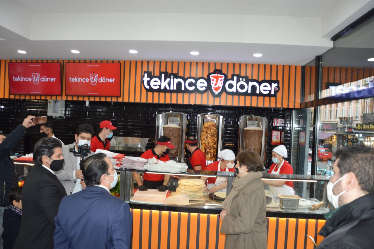 TEKİNCE DÖNER DUALAR EŞLİĞİNDE AÇILIŞINI GERÇEKLEŞTİRDİ