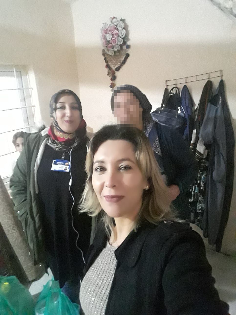 SEVGİDER DERNEĞİ YARDIMLARIYLA GÖZ DOLDURUYOR...