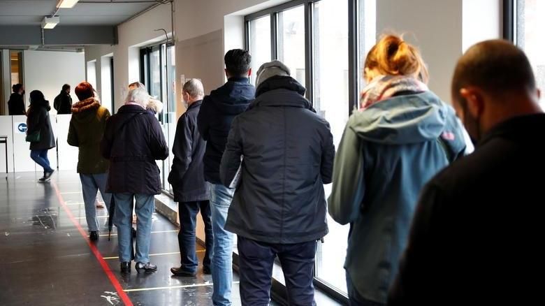 Belçikaâ€™da 100 binden fazla kişi aşı oldu