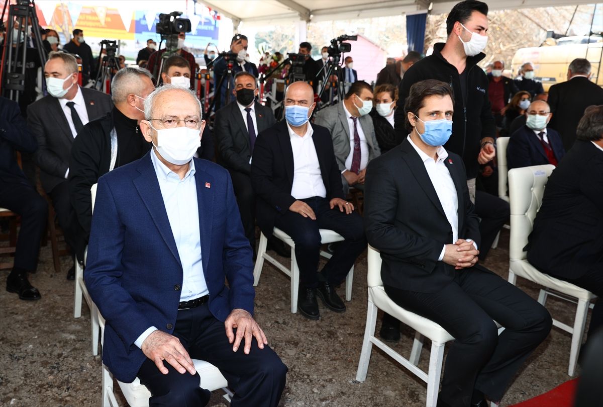 ~CHP Genel Başkanı Kılıçdaroğlu, Çiğli Tramvayı Temel Atma Töreni'nde konuştu: