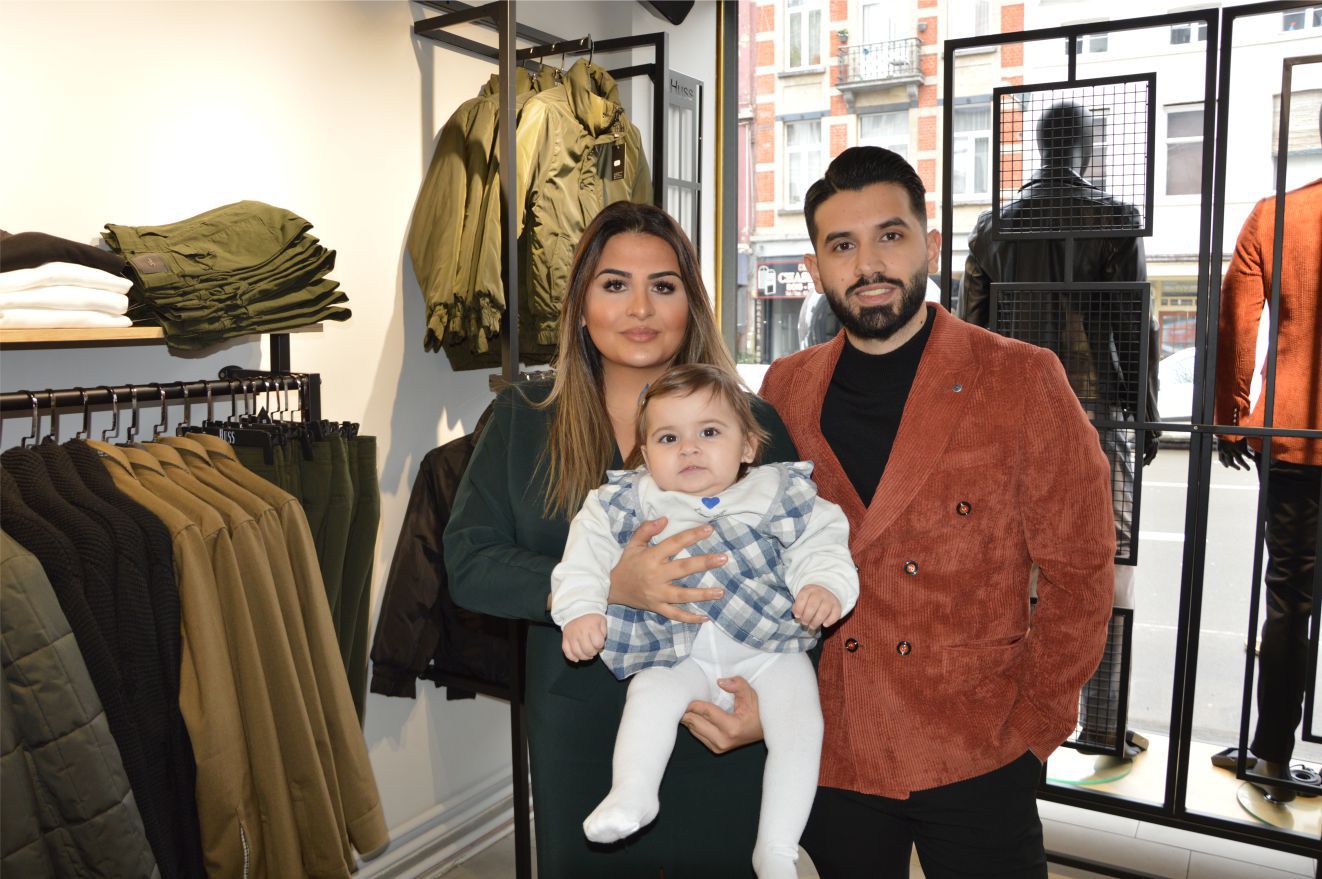 'HUSS ERKEK GİYİM MAĞAZASI' DUALARLA AÇILDI