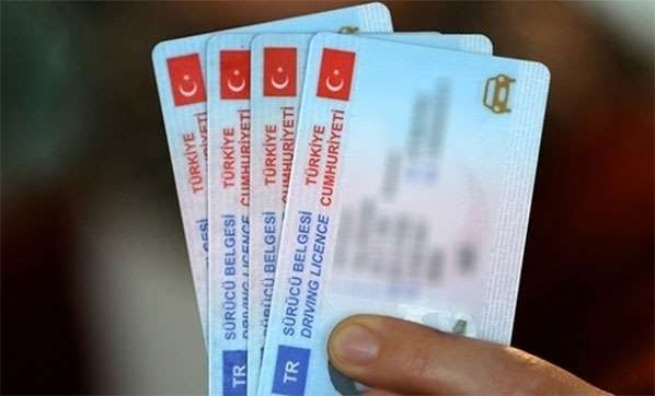 Türkiye'de Ehliyet ve kimlikte yeni dönem...