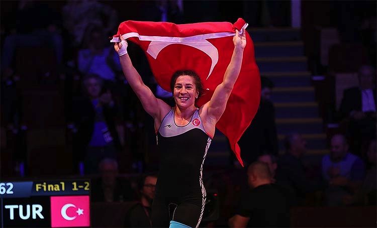 Türk sporunun öncü kadınları