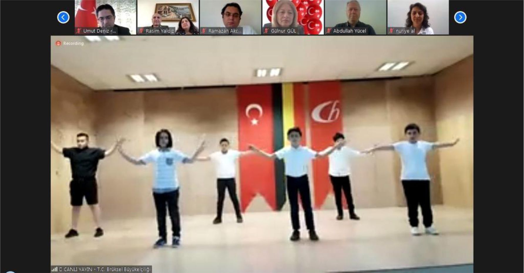 Büyükelçi Dr. Hasan ULUSOY'un 23 Nisan Ulusal Egemenlik ve Çocuk Bayramı mesajı