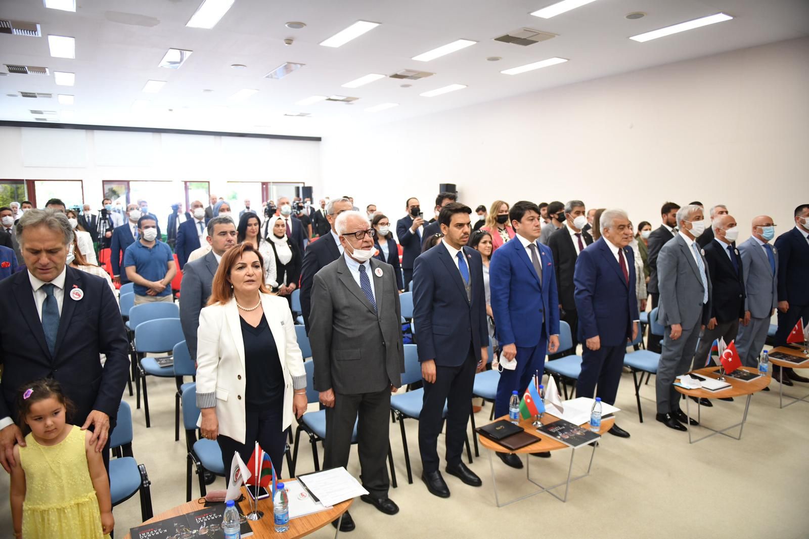~EREN: â€œBAMBAŞKA BİR TÜRK DÜNYASI GÖRECEĞİZâ€
