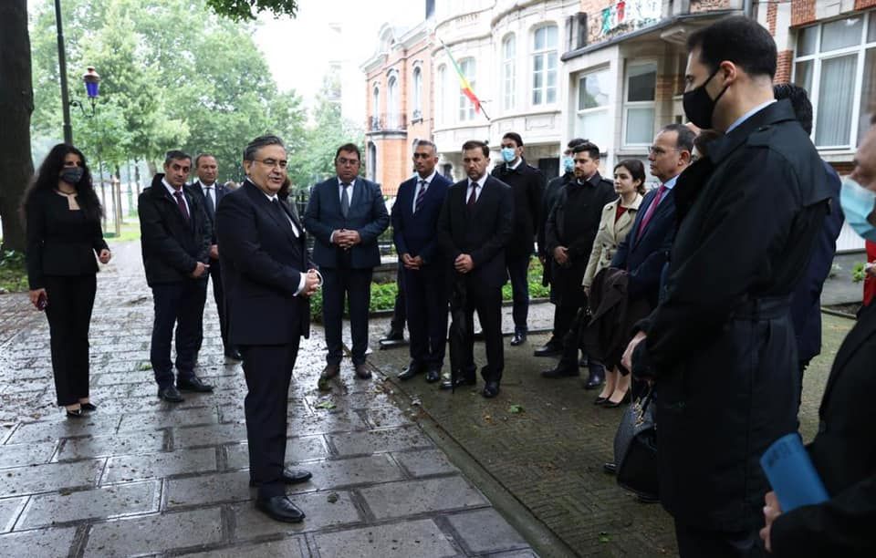 ŞEHİT DİPLOMAT DURSUN AKSOY BRÜKSEL'DE ANILDI...