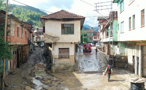 AFAD: Sel nedeniyle Kastamonu'da 25, Sinop'ta 2 kişi hayatını kaybetti