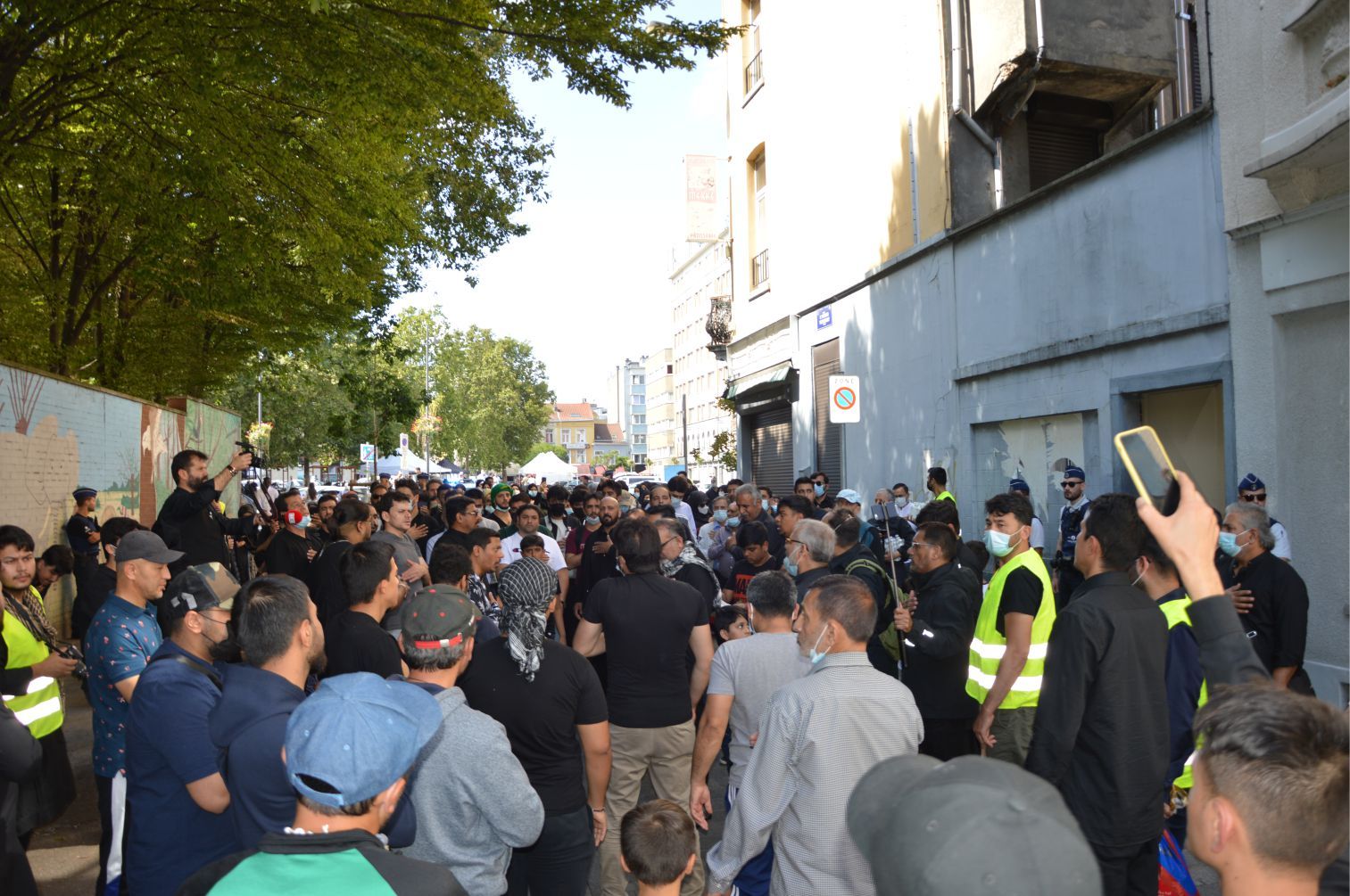 ~~AVRUPA’NIN BAŞKENTİ BRÜKSEL’DE ‘AŞURA YÜRÜYÜŞÜ’ GERÇEKLEŞTİRİLDİ