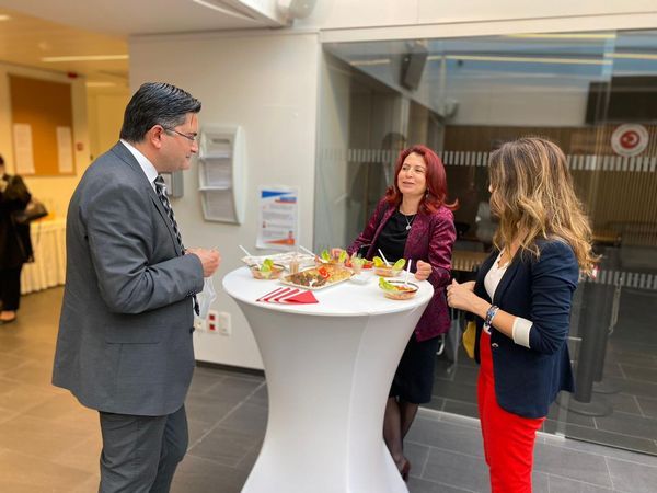 T.C. Brüksel Başkonsolosluğu Eğitim Öğretim yılı nedeniyle Türkçe ve Türk Kültürü Öğretmenleriyle buluştu