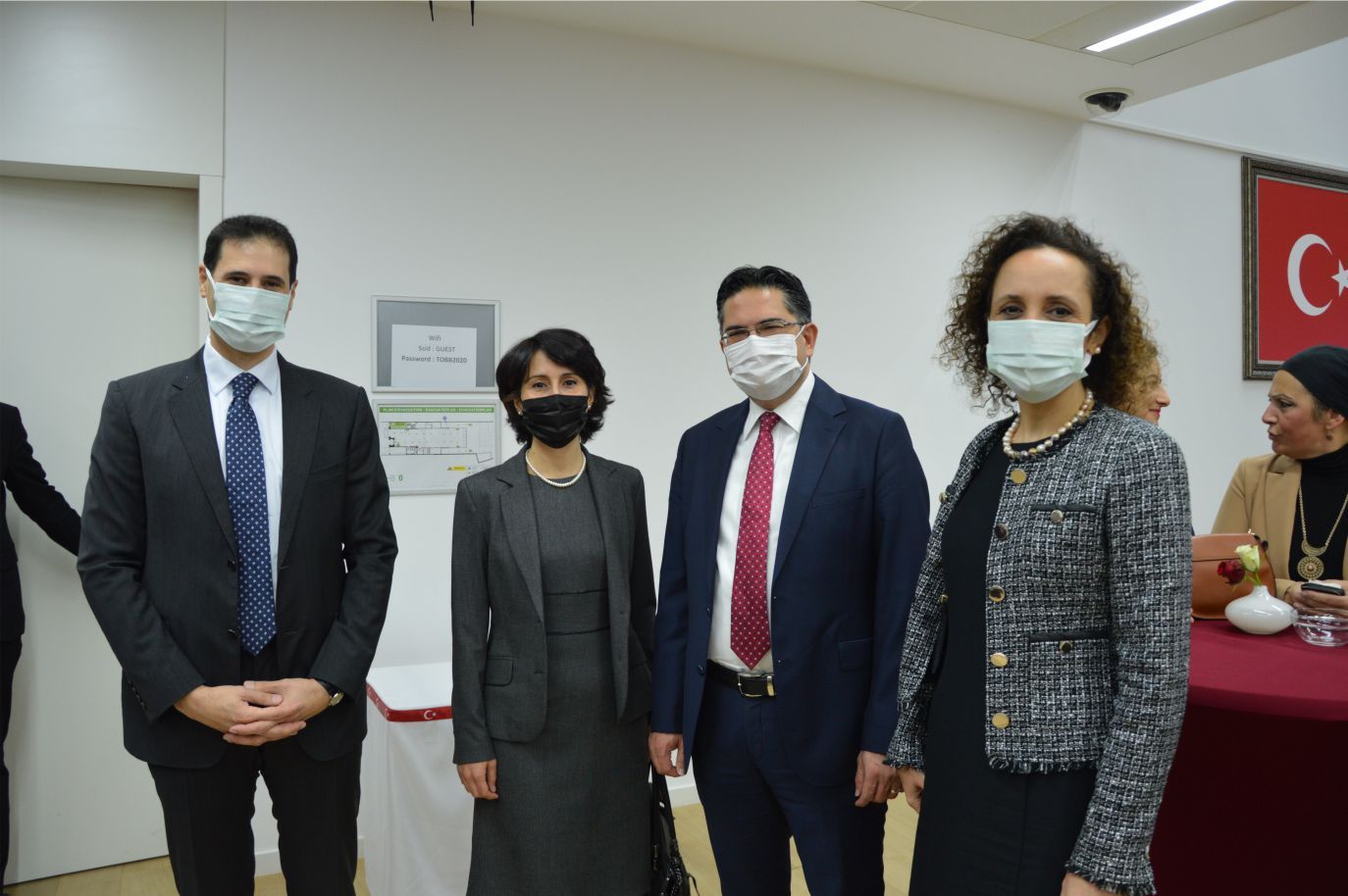 AVRUPA'NIN BAŞKENTİ BRÜKSEL'DEKİ CUMHURİYET RESEPSİYONU'NDA COŞKU VARDI
