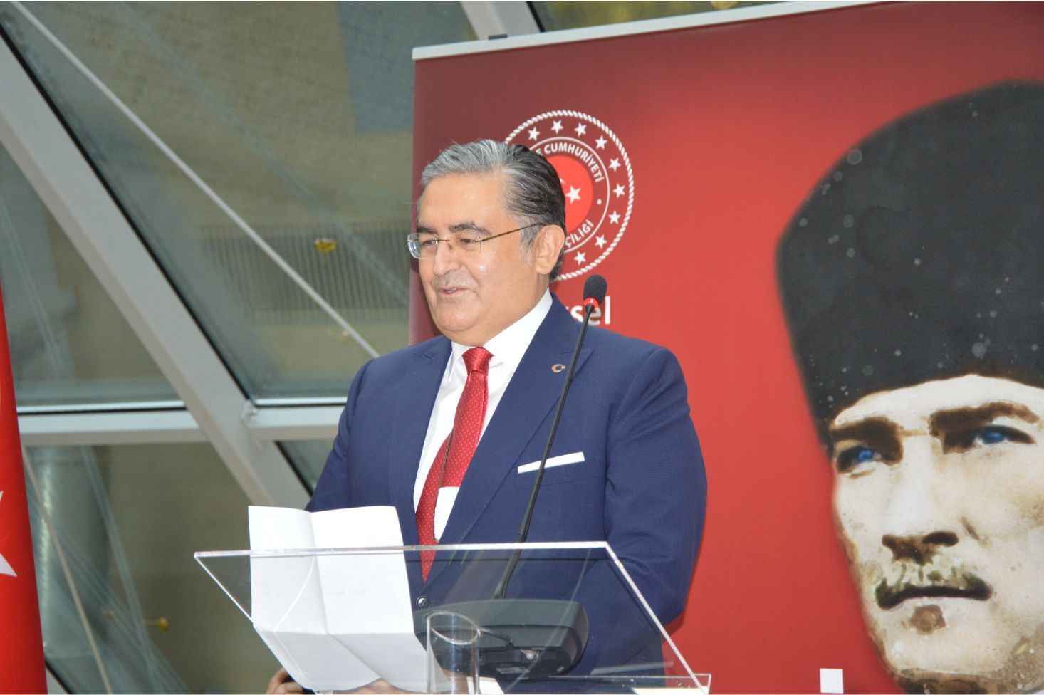 AVRUPA'NIN BAŞKENTİ BRÜKSEL'DEKİ CUMHURİYET RESEPSİYONU'NDA COŞKU VARDI