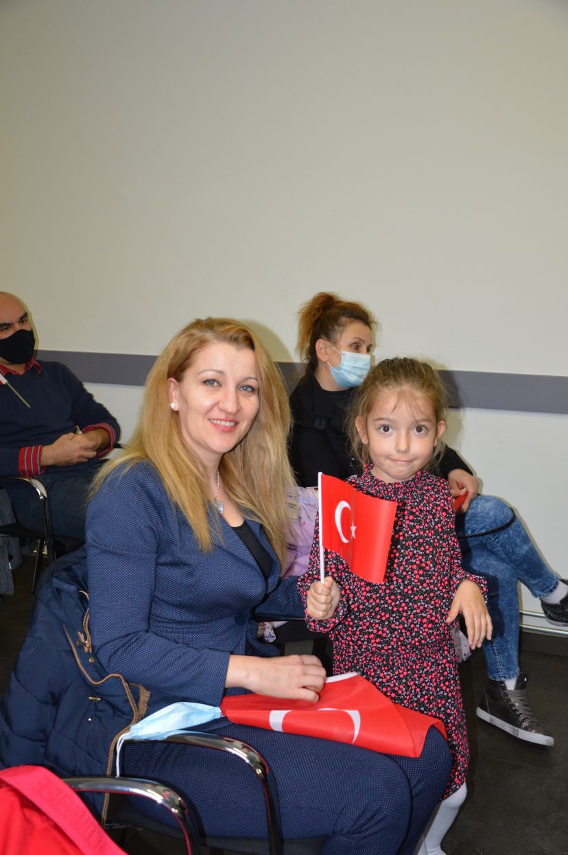 CHP BELÇİKA BİRLİĞİ CUMHURİYET BAYRAMINI VEKİLLERLE BİRLİKTE KUTLADI