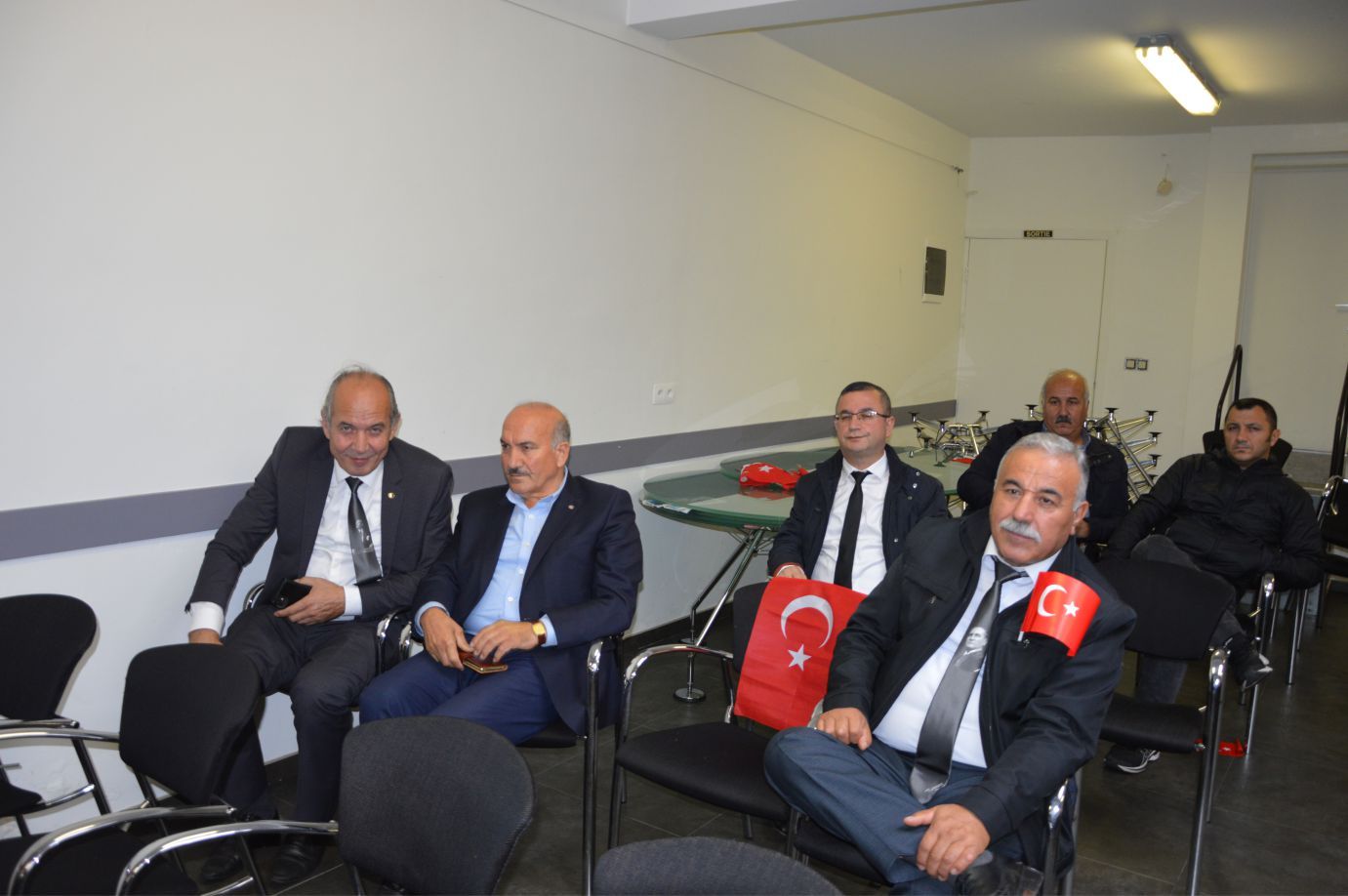 CHP BELÇİKA BİRLİĞİ CUMHURİYET BAYRAMINI VEKİLLERLE BİRLİKTE KUTLADI