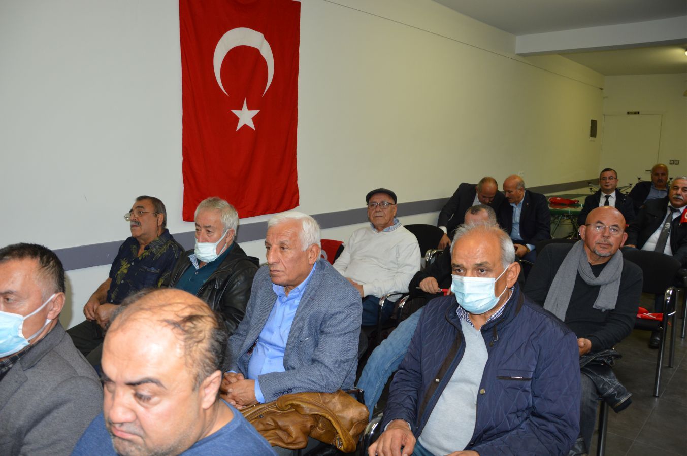 CHP BELÇİKA BİRLİĞİ CUMHURİYET BAYRAMINI VEKİLLERLE BİRLİKTE KUTLADI