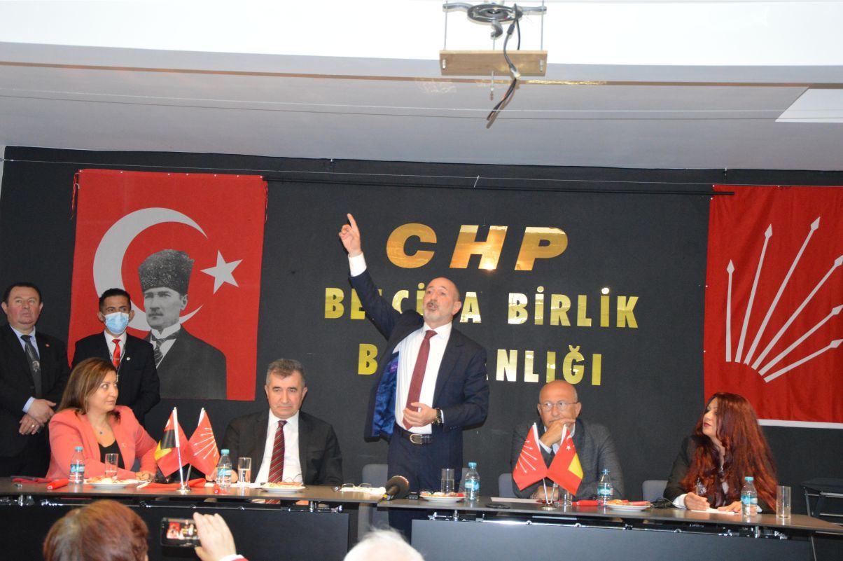 CHP BELÇİKA BİRLİĞİ CUMHURİYET BAYRAMINI VEKİLLERLE BİRLİKTE KUTLADI