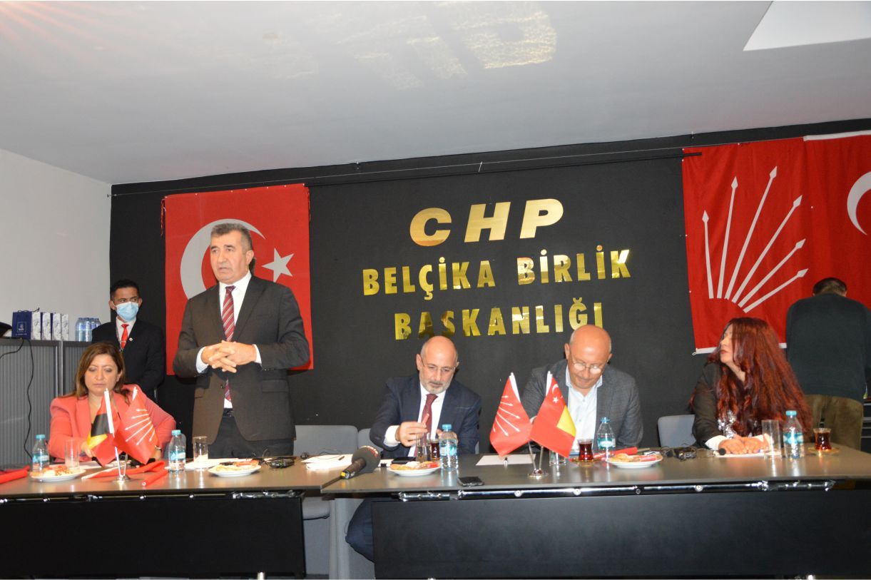 CHP BELÇİKA BİRLİĞİ CUMHURİYET BAYRAMINI VEKİLLERLE BİRLİKTE KUTLADI