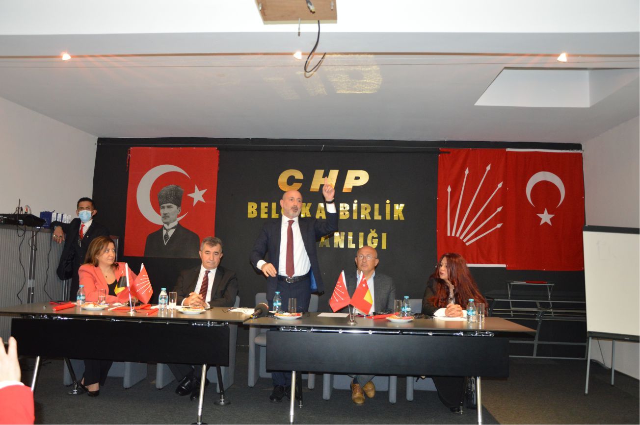 CHP BELÇİKA BİRLİĞİ CUMHURİYET BAYRAMINI VEKİLLERLE BİRLİKTE KUTLADI