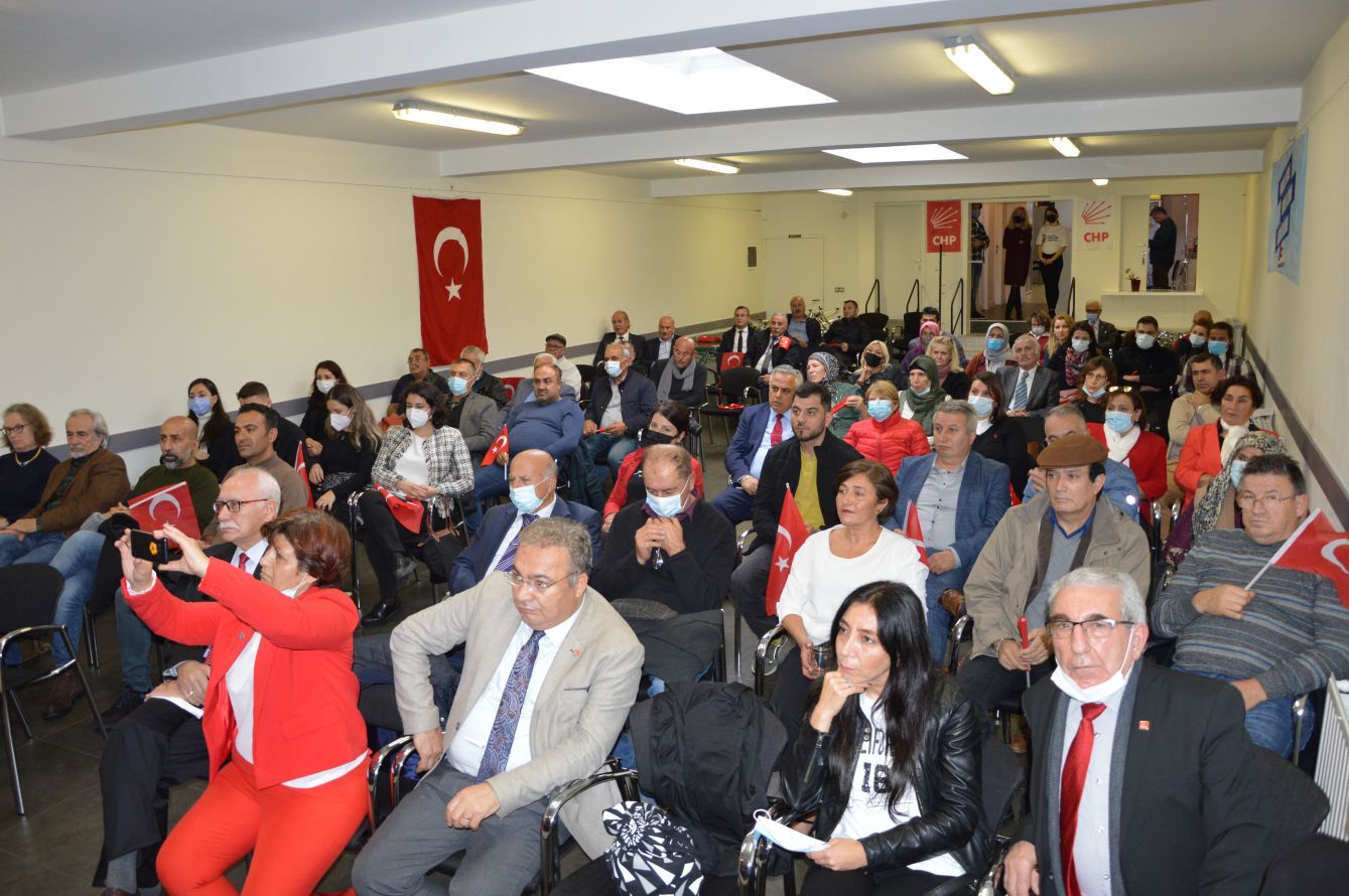 CHP BELÇİKA BİRLİĞİ CUMHURİYET BAYRAMINI VEKİLLERLE BİRLİKTE KUTLADI