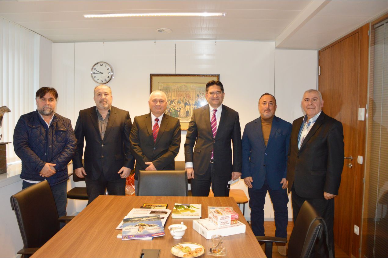 ~~BTMB YONETİM KURULU BAŞKONSOLS UMUT DENİZâ€™İ ZİYARET EDEREK ÇALIŞMALARI HAKKINDA BİLGİ VERDİLER