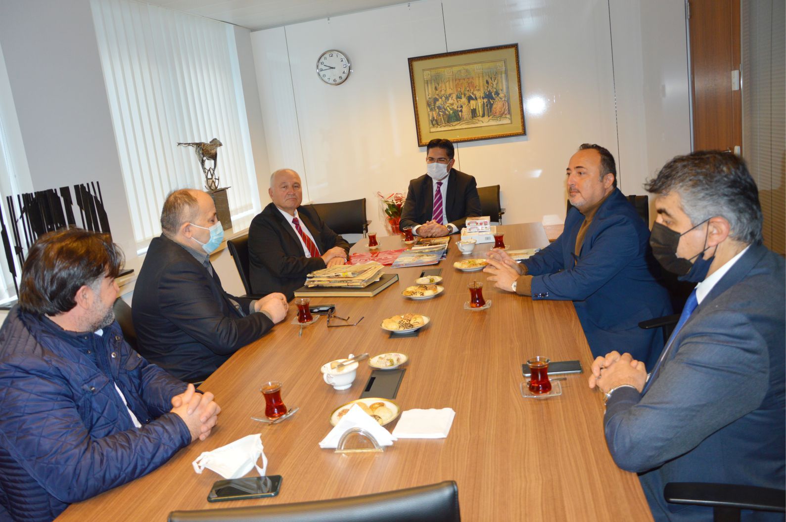 ~~BTMB YONETİM KURULU BAŞKONSOLS UMUT DENİZâ€™İ ZİYARET EDEREK ÇALIŞMALARI HAKKINDA BİLGİ VERDİLER