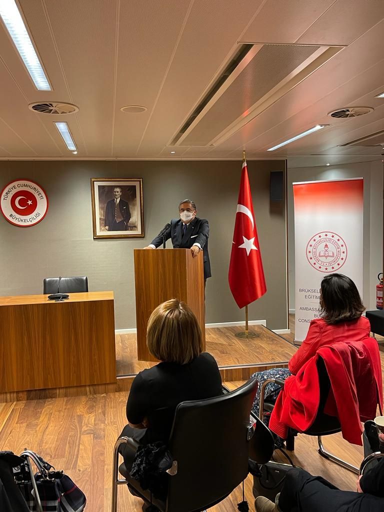 '24 KASIM ÖĞRETMENLER GÜNÜ' VESİLESİYLE BÜYÜKELÇİLİK BİR ETKİNLİK DÜZENLEDİ...