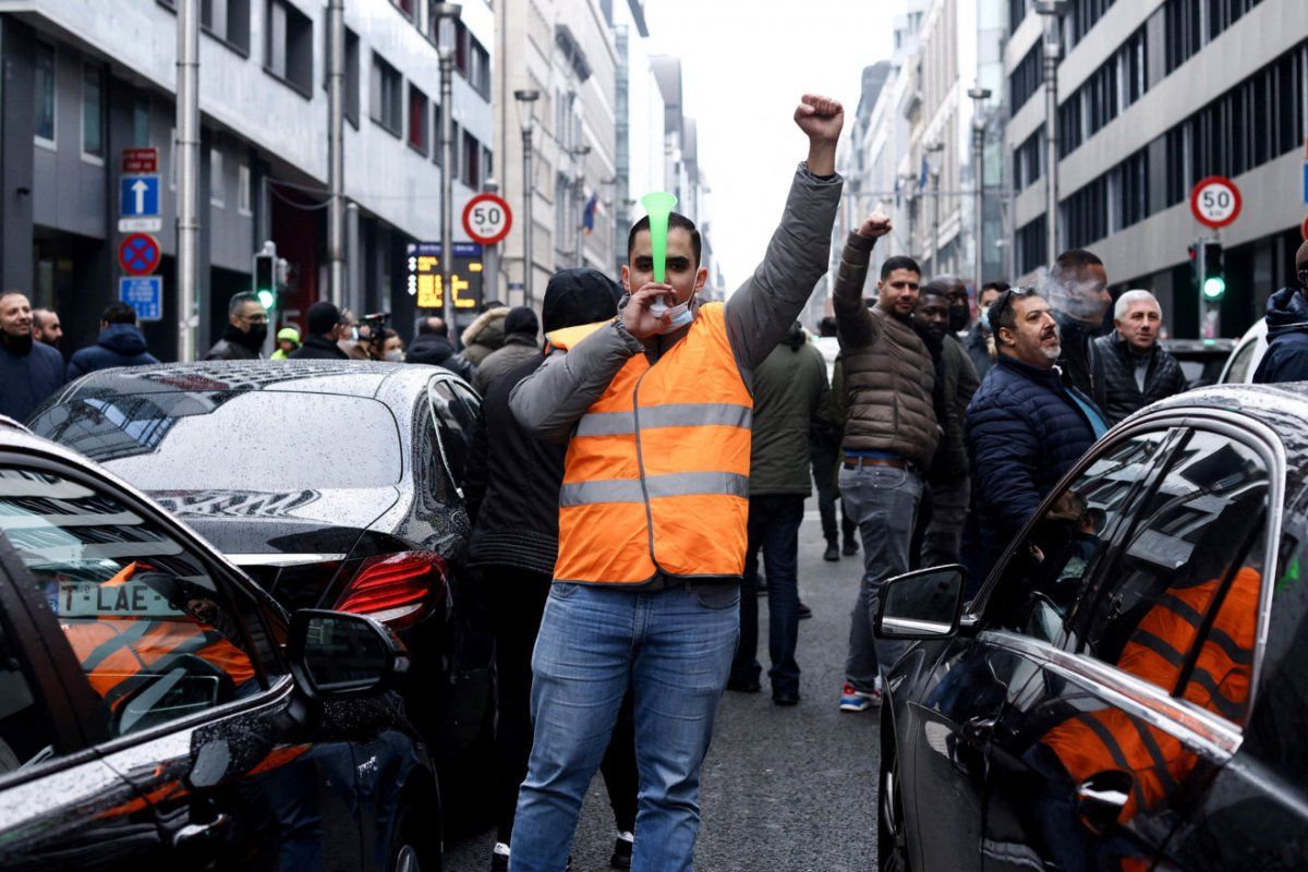 Brüksel'de Uber tekrar faaliyet sağlayacak