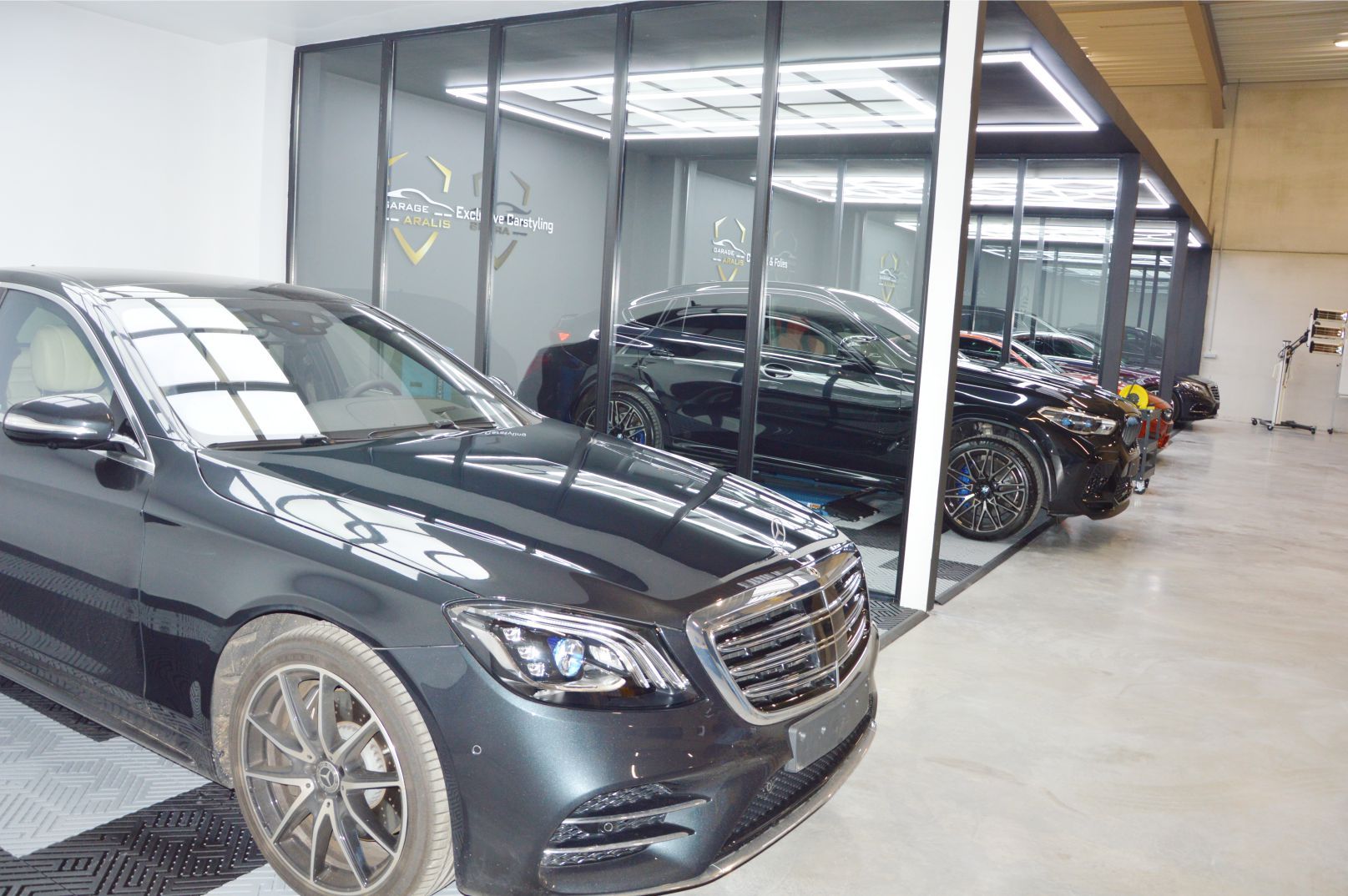 ~~‘GARAGE ARALIS’ ANVERS’TE HİZMETE AÇILDI
