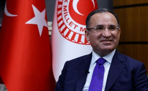 Adalet Bakanlığına Bekir Bozdağ atandı