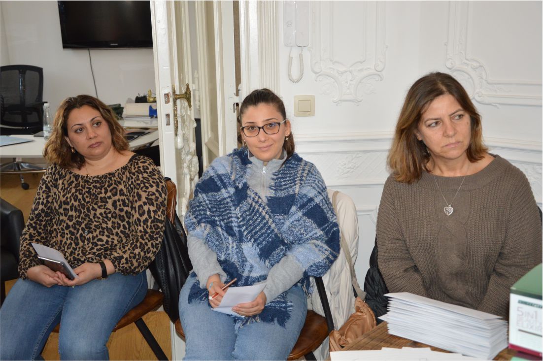 ~~BESLENME VE GÜZELLİK KONUSUNDA KATILIMCILARI BİLGİLENDİRDİLER