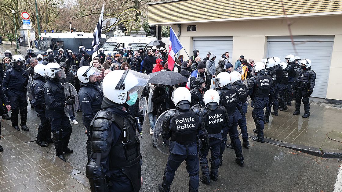 Belçika'daki kamyoncu eylemi engellendi, çok sayıda kişi gözaltına alındı