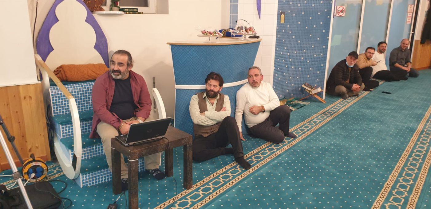 ~~EHLİBEYT GENÇLERİ AVRUPA'NIN BAŞKENTİ BRÜKSELâ€™DE â€˜İLMİN KAPISI İMAM ALİ (AS)'IN  VİLADETİNİ KUTLADILAR