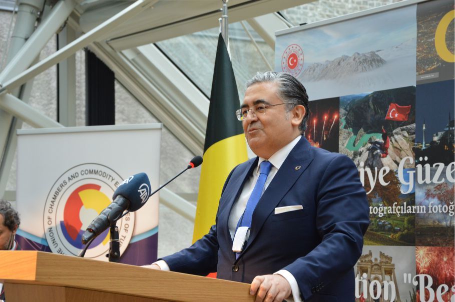 DIŞİŞLERİ BAKANI ÇAVUŞOĞLU, BRÜKSEL'DE 'TÜRKİYE GÜZELLİKLERİ' FOTOĞRAF SERGİSİNİN AÇILIŞINA KATILDI
