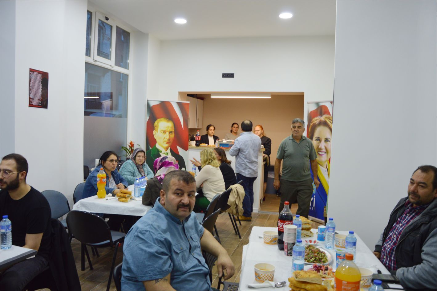 ~~İYİ Parti Belçika Dış Temsilciliğiâ€™nde İftar verildi...