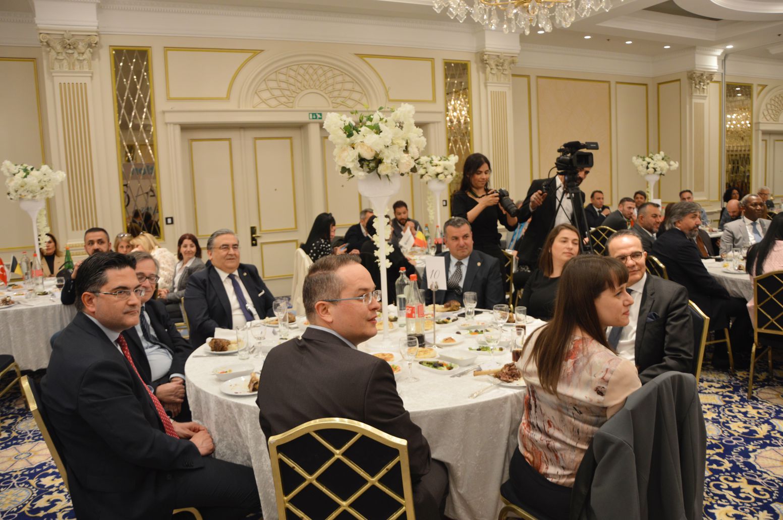 Tüm İnanç ve Kültürler ‘Bizz Association’ İftarında buluştu