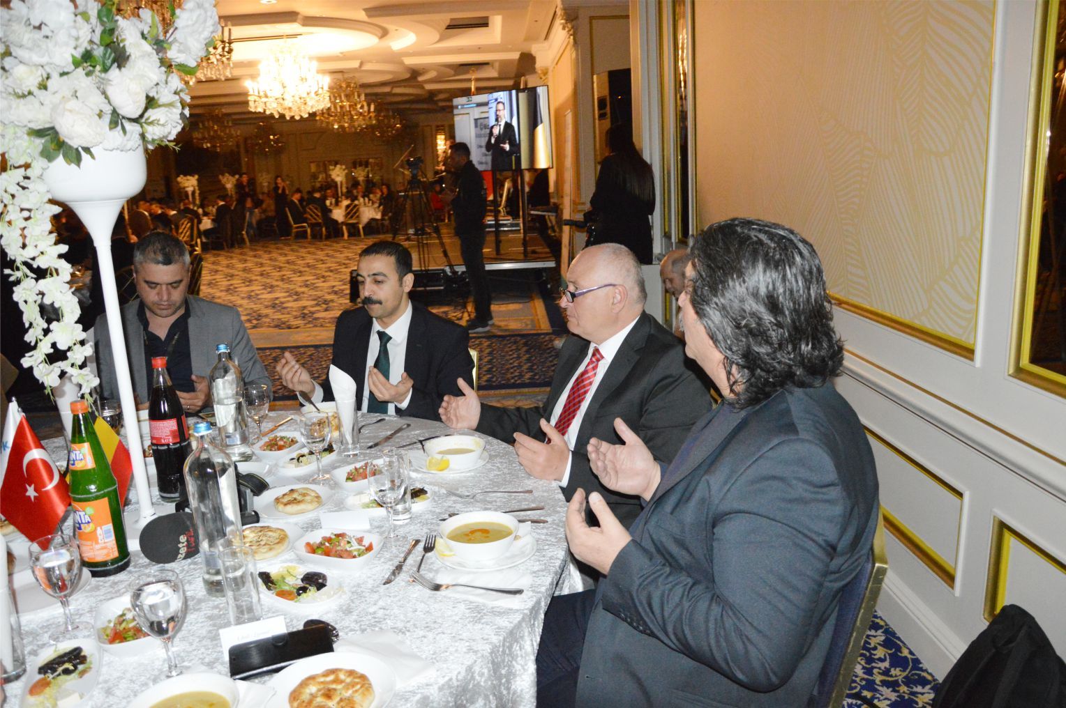 Tüm İnanç ve Kültürler ‘Bizz Association’ İftarında buluştu