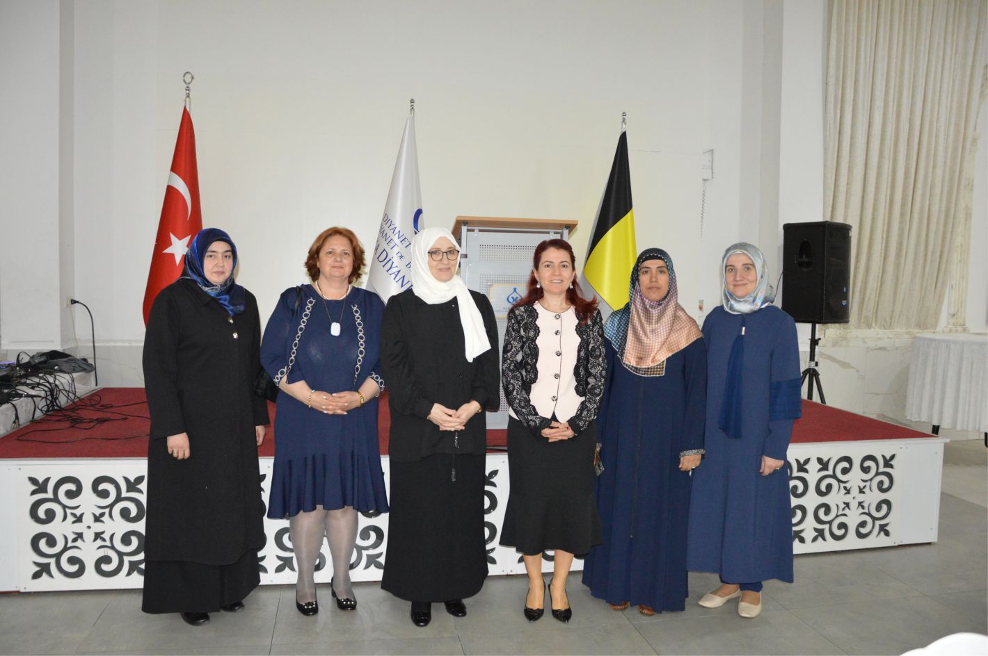 ~~Diyanet İşleri Başkanı Erbaş, Brüksel'de iftar programına katıldı