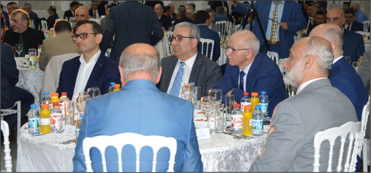 ~~Diyanet İşleri Başkanı Erbaş, Brüksel'de iftar programına katıldı
