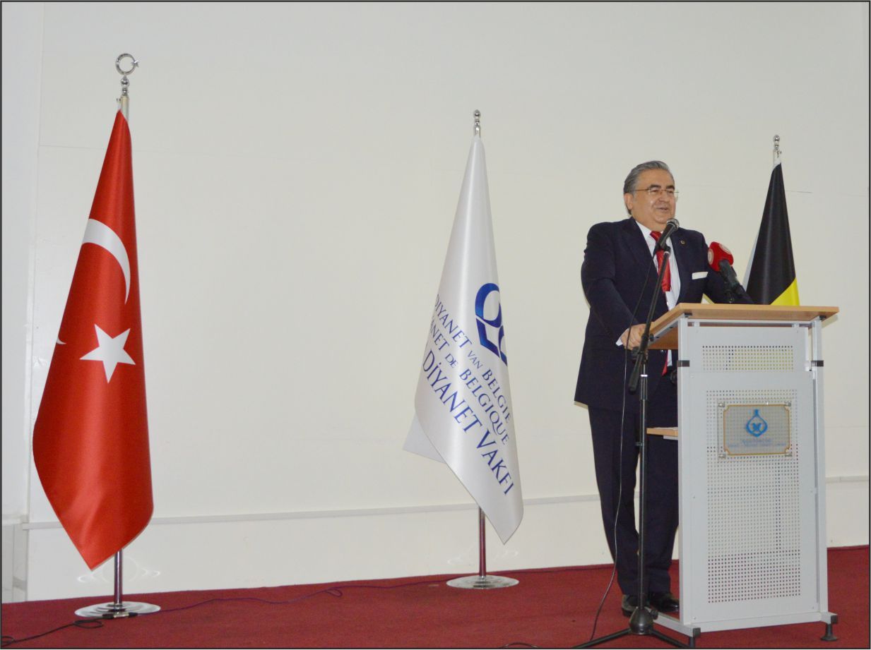 ~~Diyanet İşleri Başkanı Erbaş, Brüksel'de iftar programına katıldı
