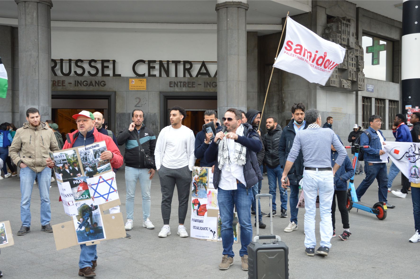~~â€˜DÜNYA KUDÜS GÜNÜâ€™NDE AVRUPAâ€™NIN KALBİNDEN â€˜DİRENİŞEâ€™ SELAM GÖNDERDİLER