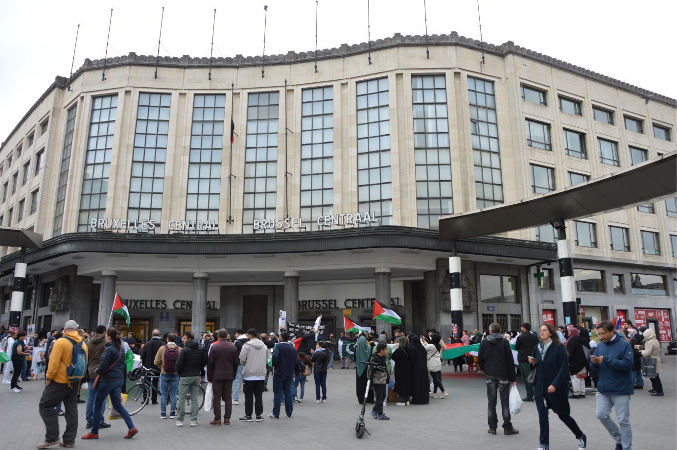 ~~â€˜DÜNYA KUDÜS GÜNÜâ€™NDE AVRUPAâ€™NIN KALBİNDEN â€˜DİRENİŞEâ€™ SELAM GÖNDERDİLER