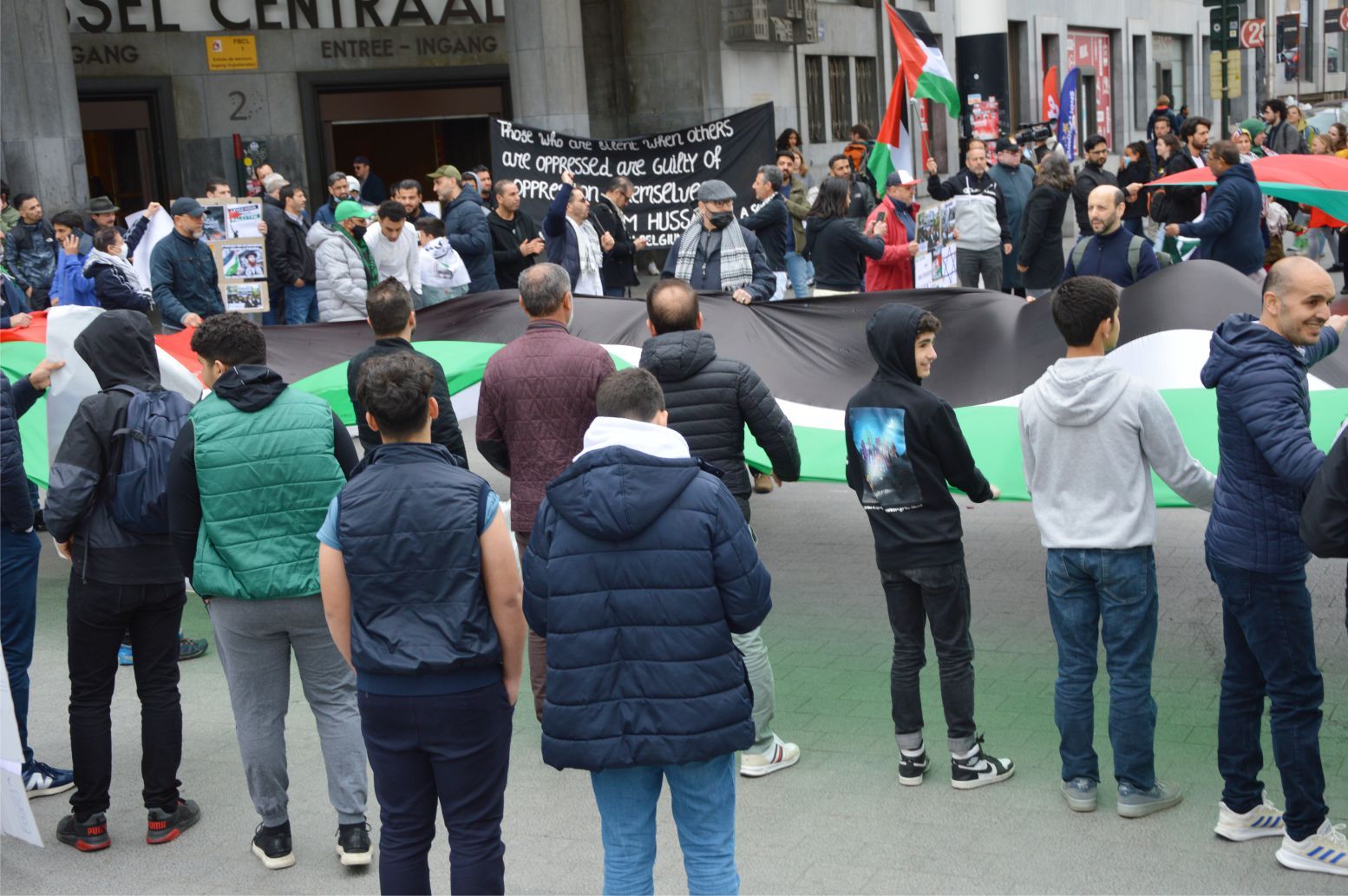 ~~â€˜DÜNYA KUDÜS GÜNÜâ€™NDE AVRUPAâ€™NIN KALBİNDEN â€˜DİRENİŞEâ€™ SELAM GÖNDERDİLER