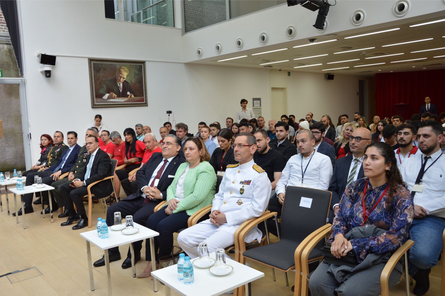 ~~19 MAYIS ATATÜRKâ€™Ü ANMA GENÇLİK VE SPOR BAYRAMI BRÜKSELâ€™DE KUTLANDI